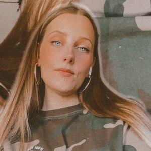 Meet your newest Posher, Brittany